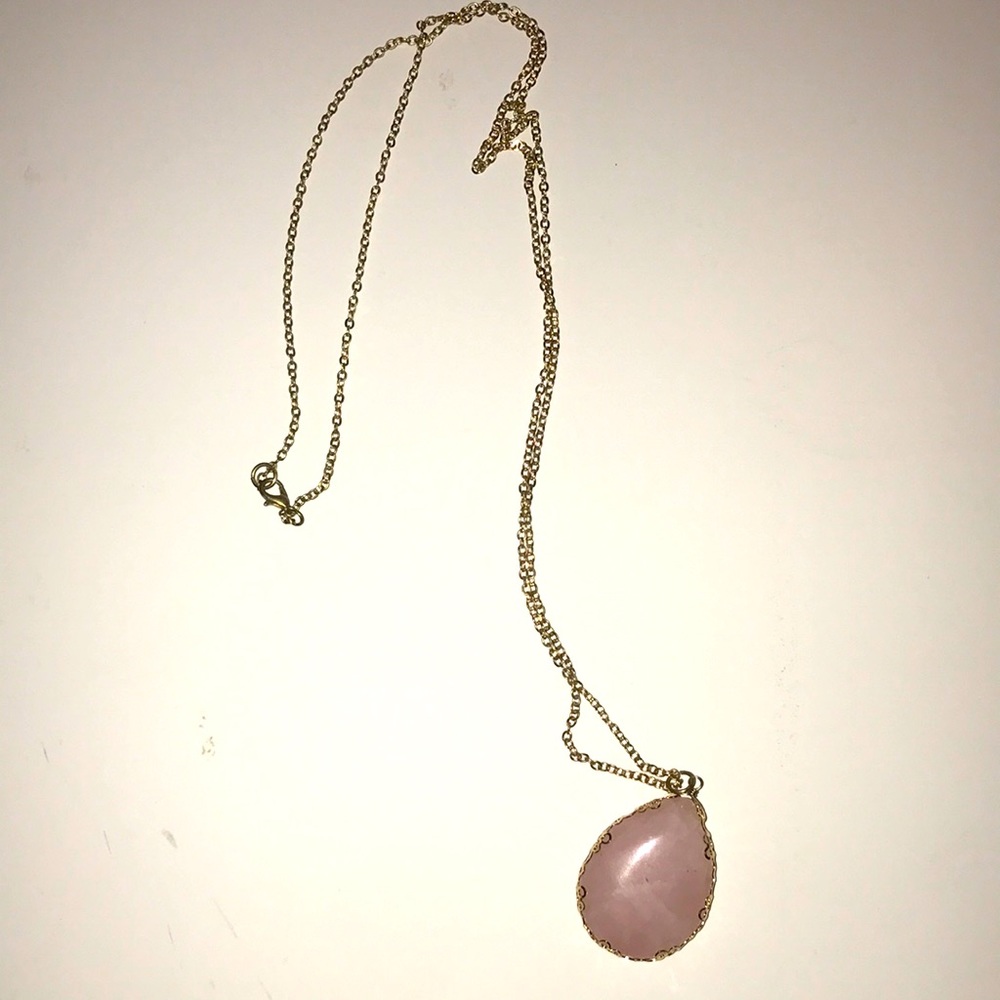 Blush necklace